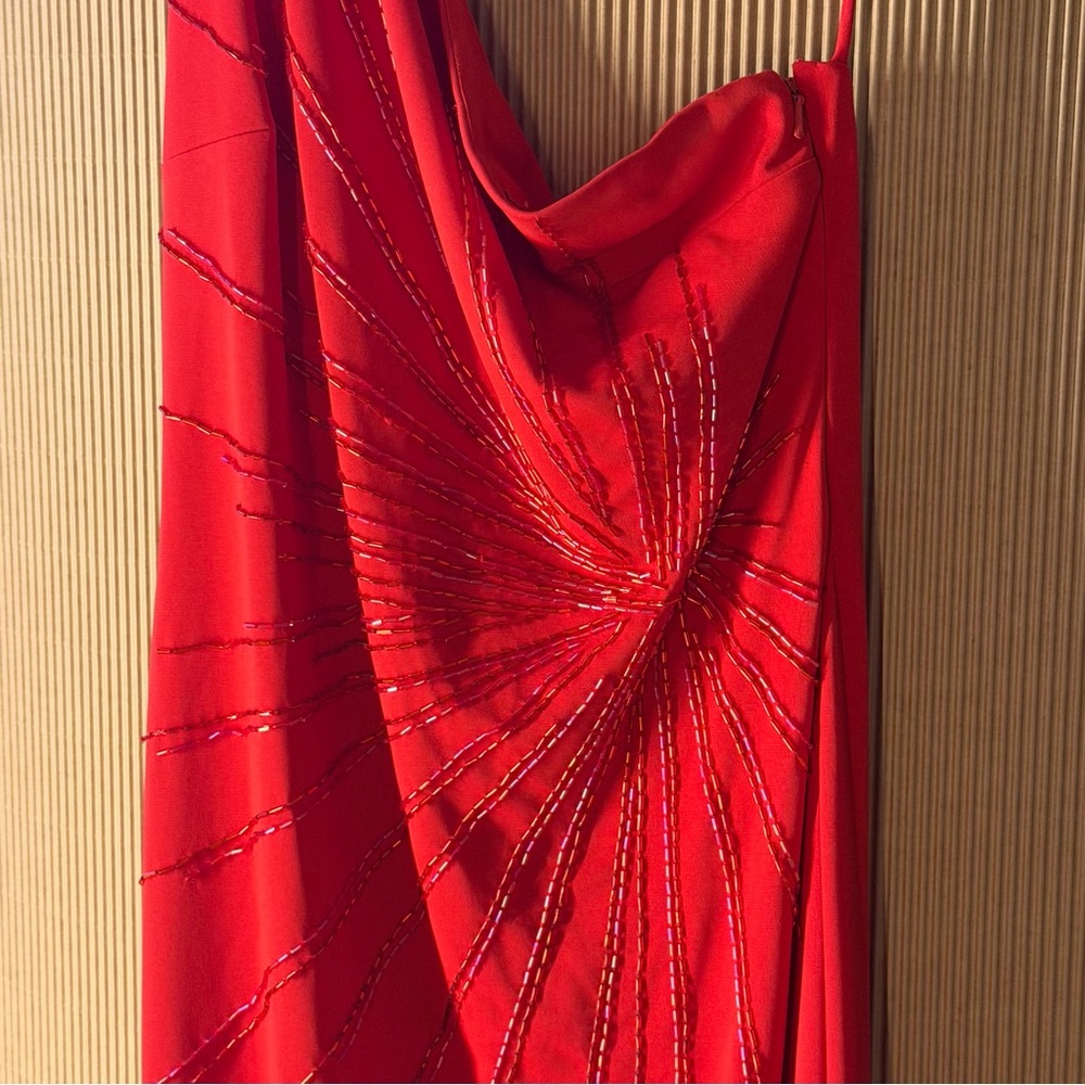 Elegant Red Evening Dress